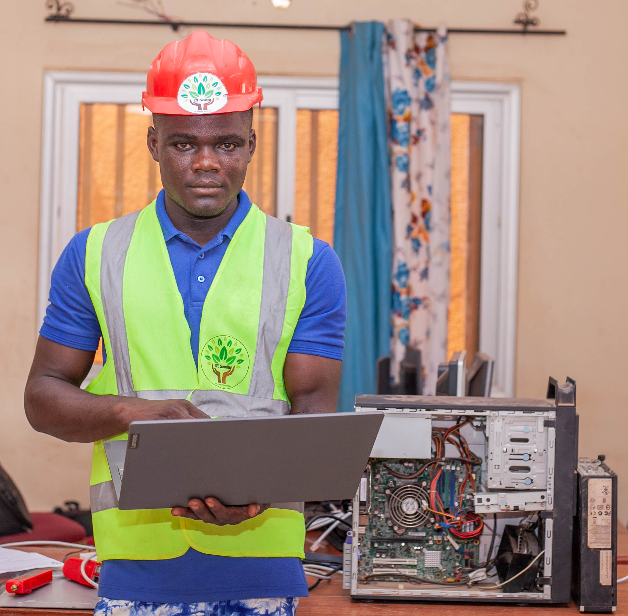 Formation en Maintenance et réseau informatique